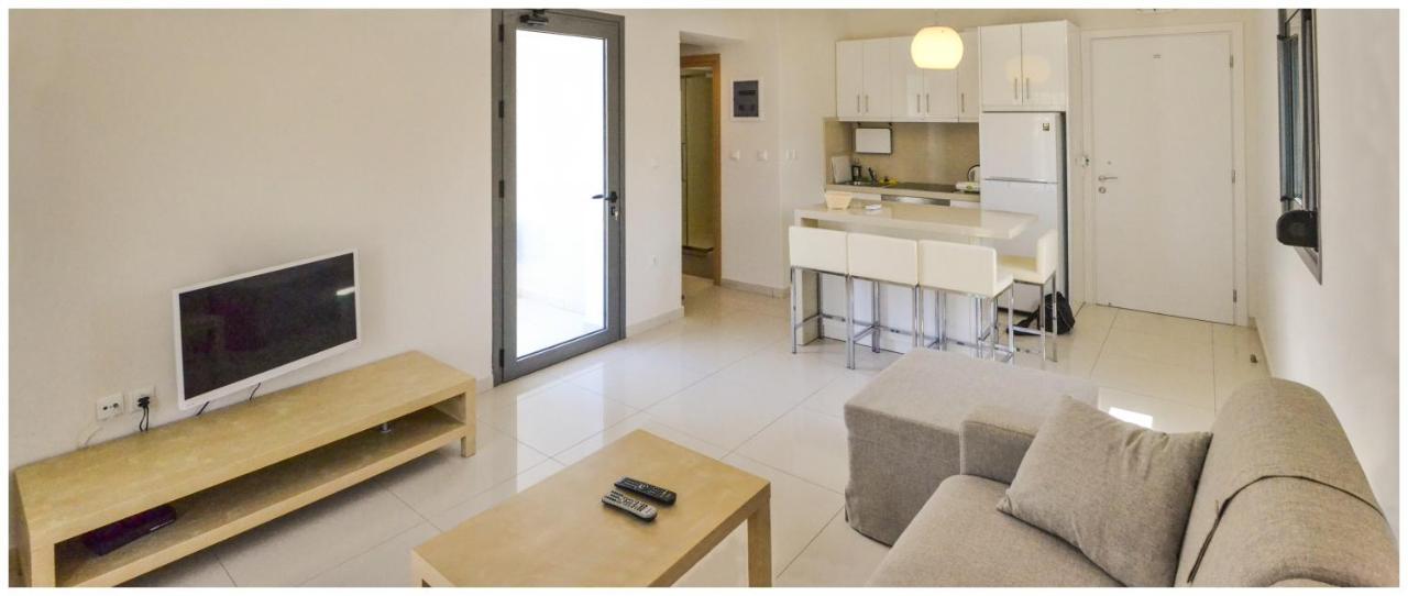 Potideon Bay Luxury Apartments Karpathos Exterior photo