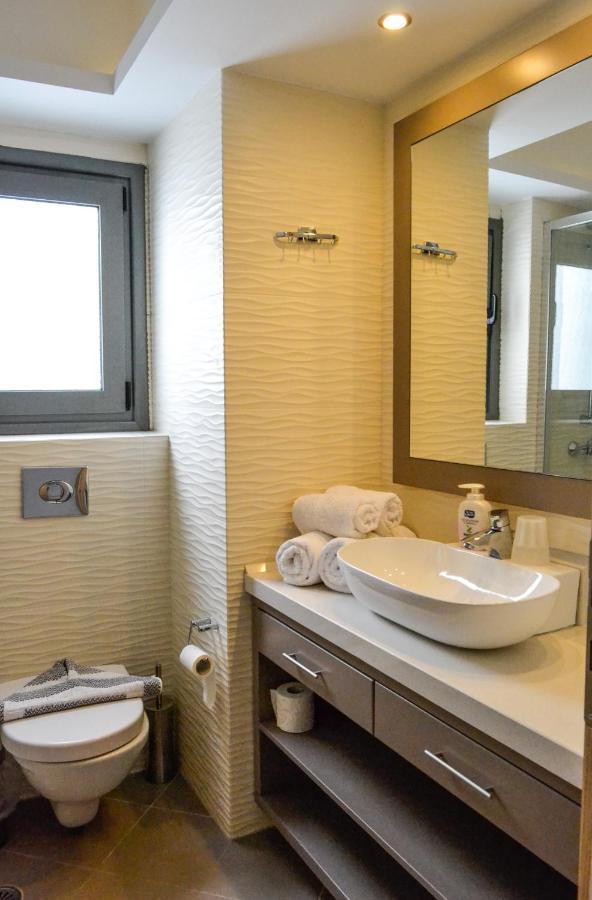 Potideon Bay Luxury Apartments Karpathos Exterior photo
